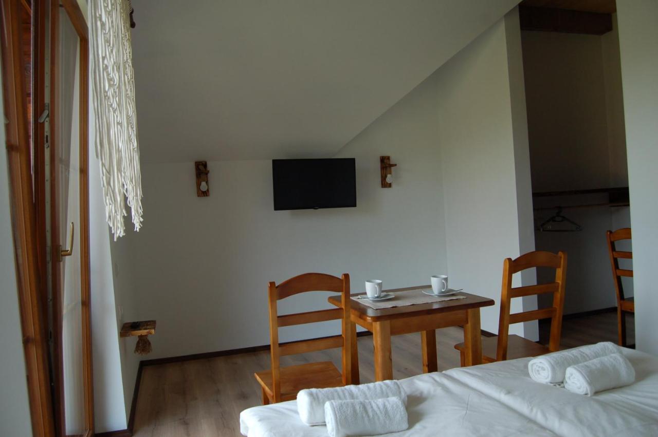 Cisna Chata Bed & Breakfast
